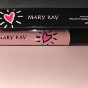 MK Unlimited lipgloss Confident Pink
